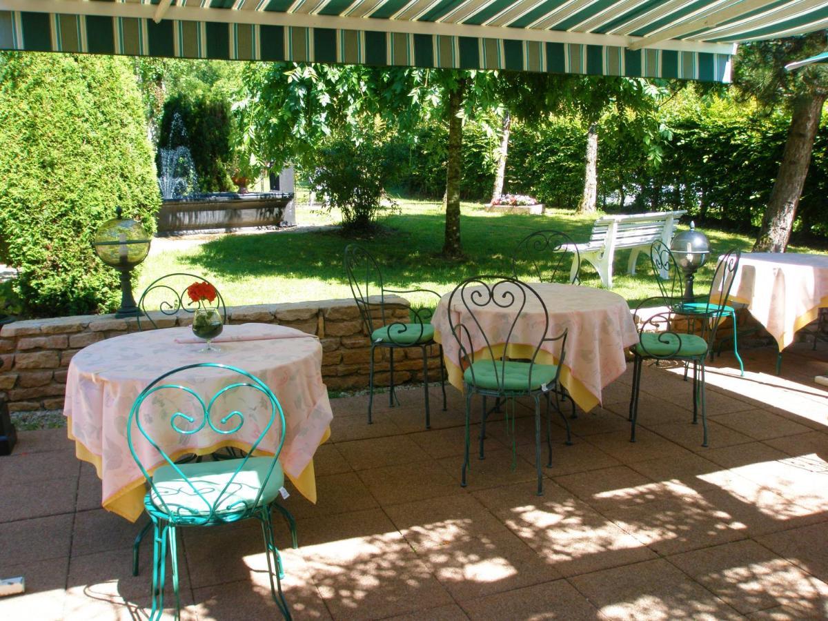 L'Auberge Des Gourmets Hotel Restaurant Le Vaudioux エクステリア 写真