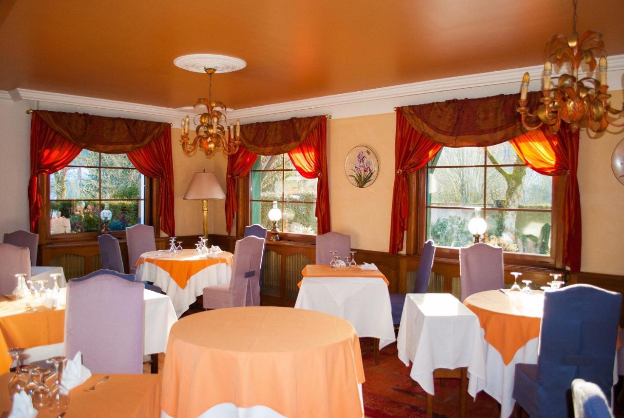 L'Auberge Des Gourmets Hotel Restaurant Le Vaudioux エクステリア 写真