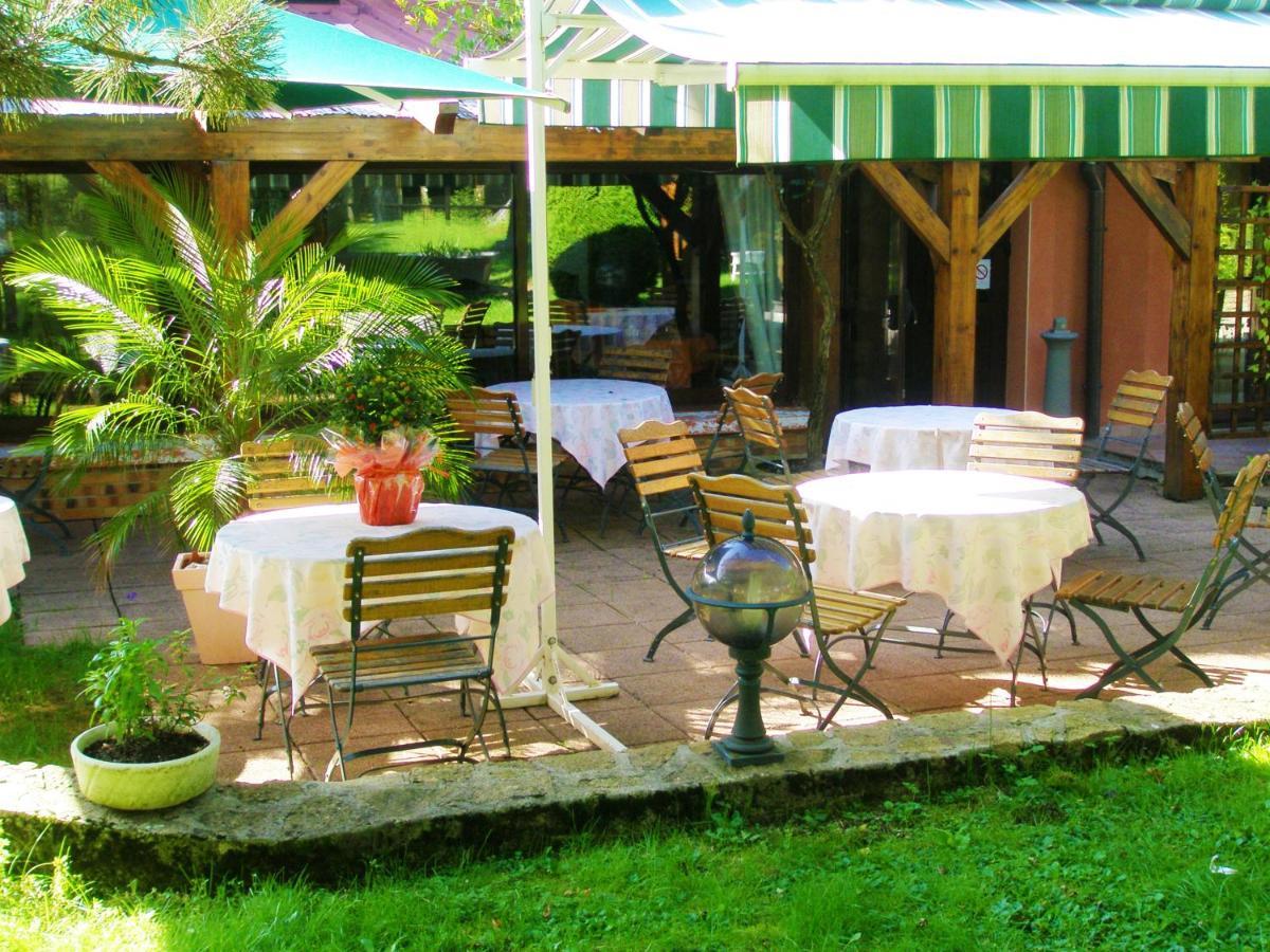 L'Auberge Des Gourmets Hotel Restaurant Le Vaudioux エクステリア 写真